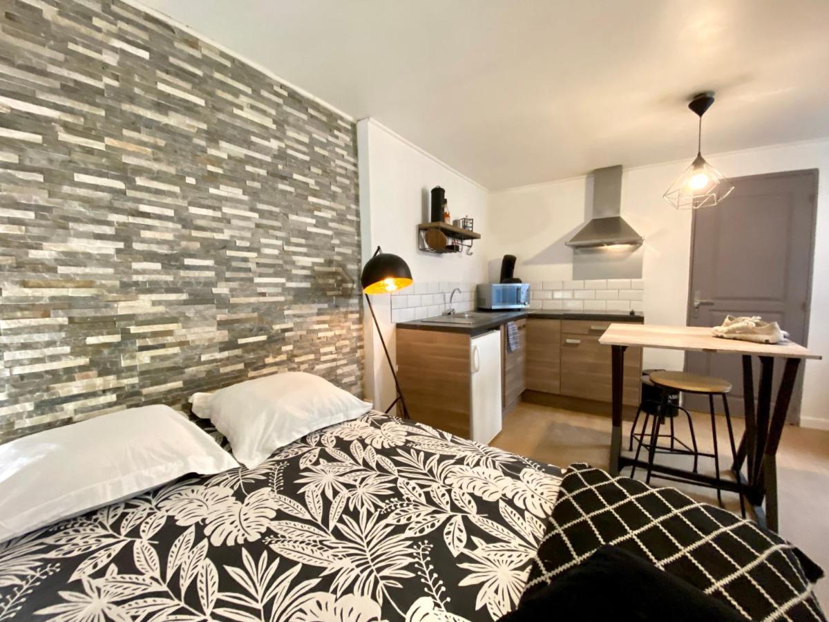 Le Manhattan Studio Apartment มงต์เปอลิเยร์ ภายนอก รูปภาพ